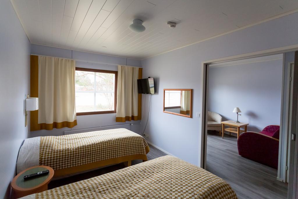 Hotel Rinssi-Eversti Rantasalmi Extérieur photo